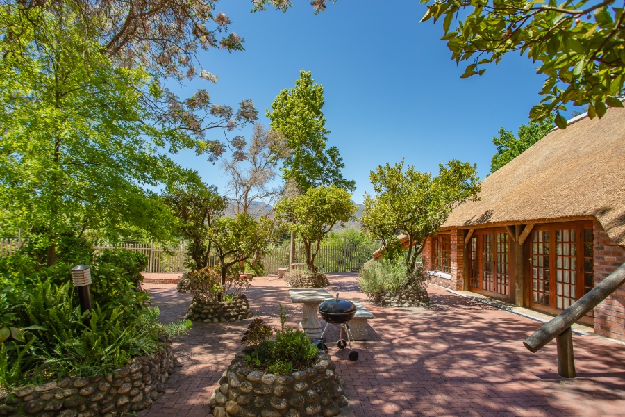 11 Bedroom Property for Sale in Franschhoek Rural Western Cape
